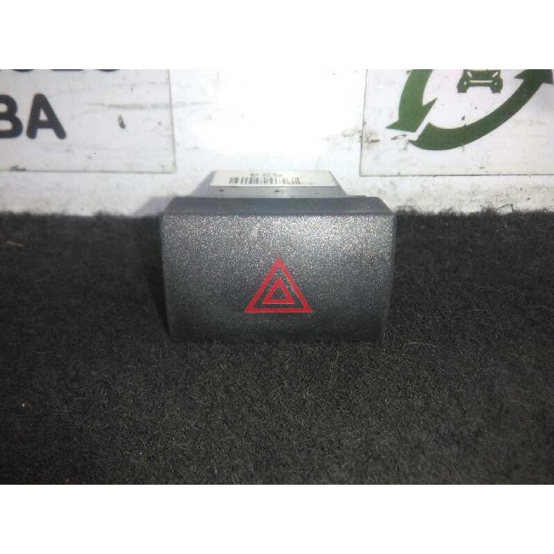 Recambio de warning para kia sorento 2.5 crdi referencia OEM IAM 70921J-864W0140 8.PINES 