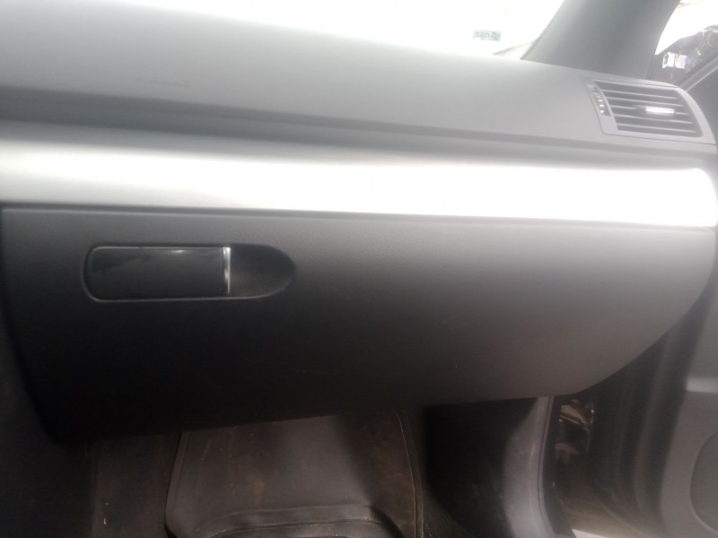 Recambio de guantera para audi a4 b7 avant (8ed) 2.0 tdi referencia OEM IAM   