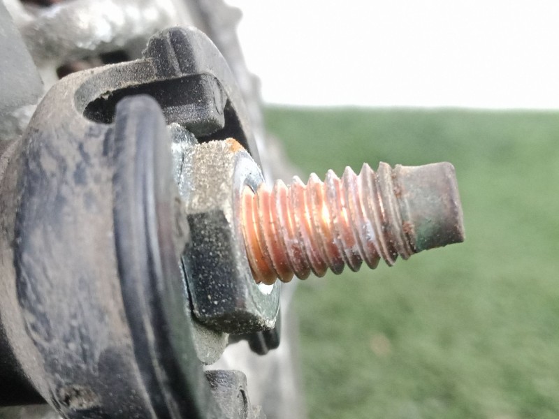 Recambio de alternador para toyota corolla (_e12_) 2.0 d-4d (cde120r_, cde120l_) referencia OEM IAM  130.AH - POLEA.FIJA - 5.CAN