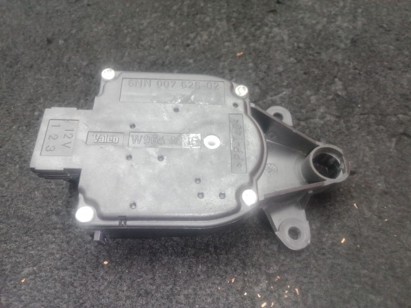 Recambio de motor trampilla calefaccion para mini mini (r50, r53) one referencia OEM IAM 6NN00762602 - W964015F VALEO 