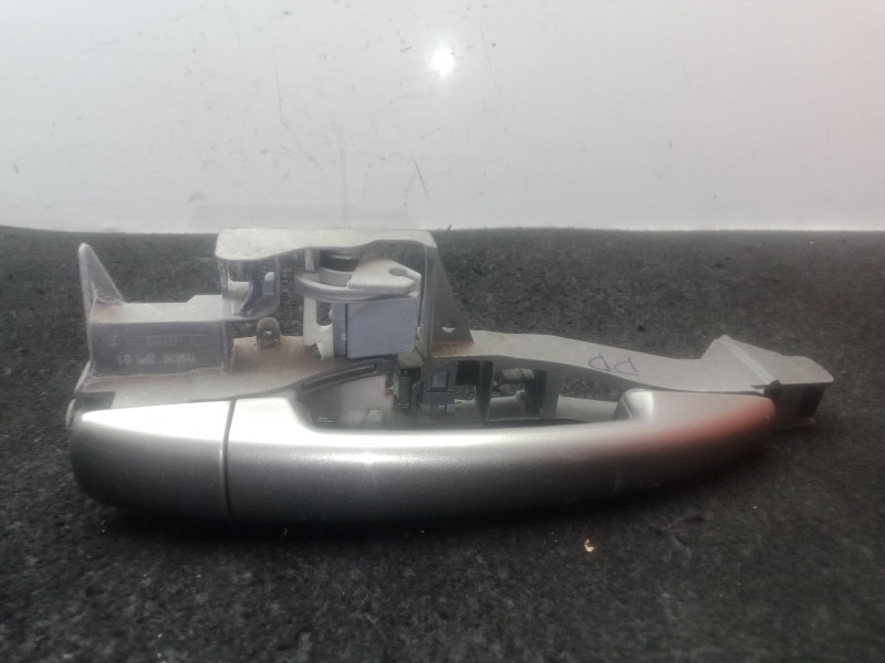 Recambio de maneta exterior delantera derecha para peugeot 3008 i monospace (0u_) 2.0 hdi 150 / bluehdi 150 referencia OEM IAM 9