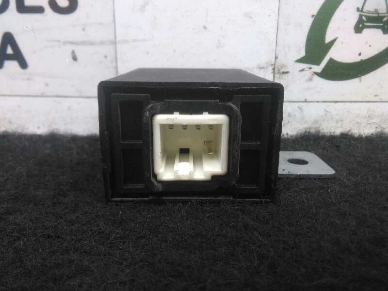 Recambio de centralita inmovilizador para kia sorento 2.5 crdi referencia OEM IAM 0K2NC677B0-F005V00143  