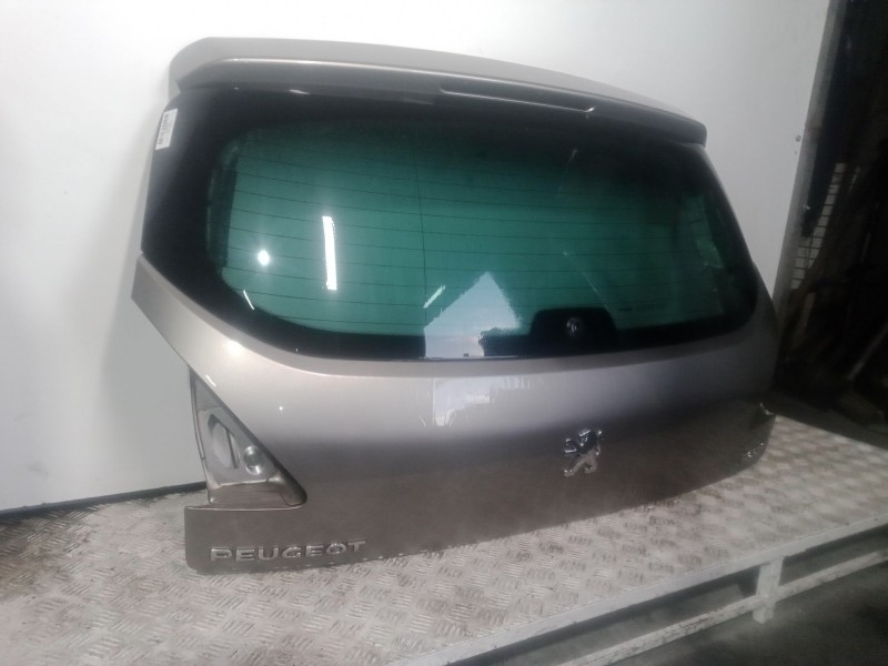 Recambio de porton trasero para peugeot 3008 i monospace (0u_) 2.0 hdi 150 / bluehdi 150 referencia OEM IAM  GRIS 