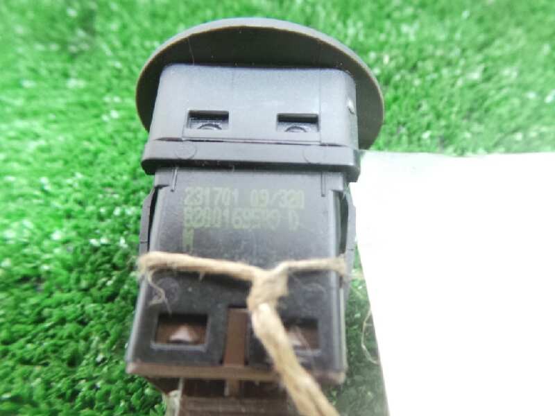 Recambio de mando airbag para dacia logan express 1.5 dci diesel cat referencia OEM IAM 8200169589D-231701  2.PINES