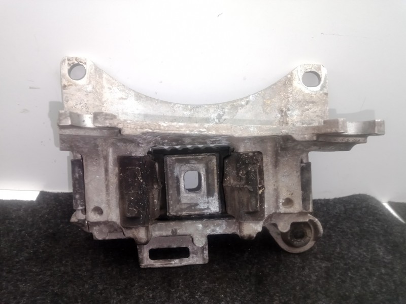 Recambio de soporte motor izquierdo para renault scenic iii 1.5 dci diesel fap referencia OEM IAM 326D50-26008J  