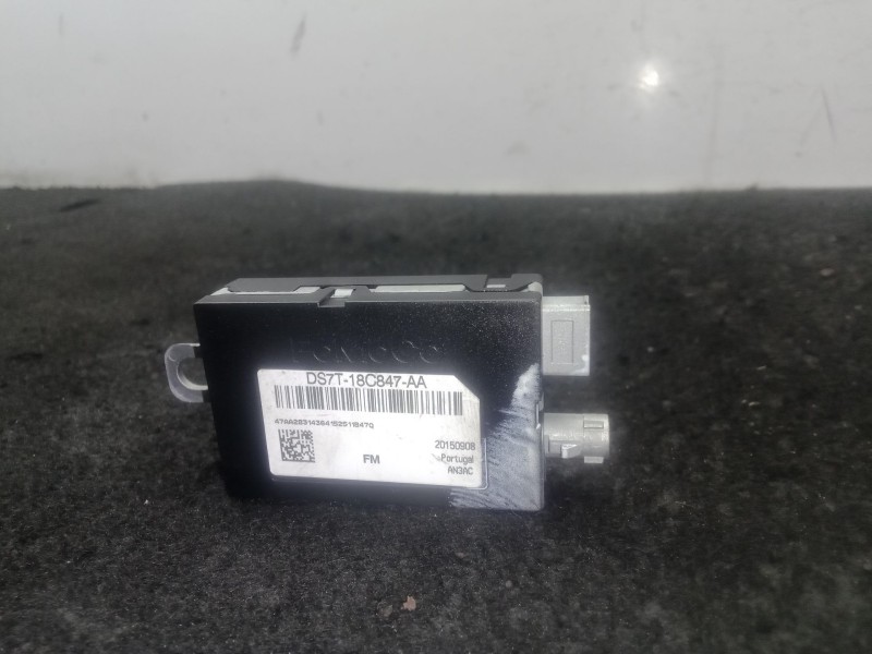 Recambio de antena para ford mondeo v hatchback (ce) 2.0 tdci referencia OEM IAM DS7T18C847AA - 20150908 FOMOCO 