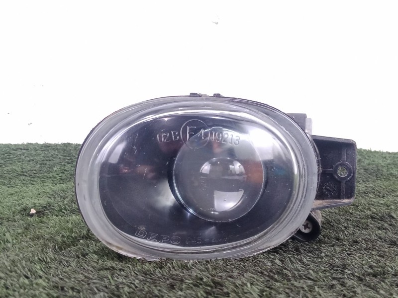 Recambio de faro antiniebla izquierdo para seat leon (1m1) 1.9 tdi referencia OEM IAM SIN REFERENCIA 2.PINES 