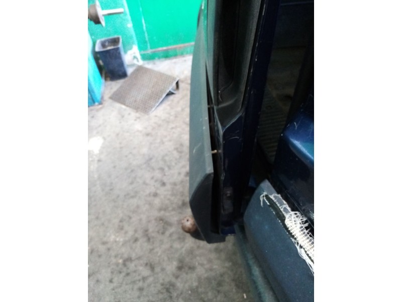 Recambio de porton trasero izquierdo para renault kangoo (kc0/1_) 1.9 dci 4x4 referencia OEM IAM   