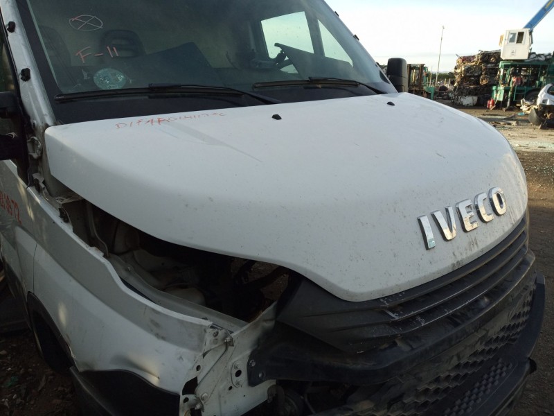 Recambio de capot para iveco daily vi furgoneta 33s14, 35s14, 35c14 referencia OEM IAM   