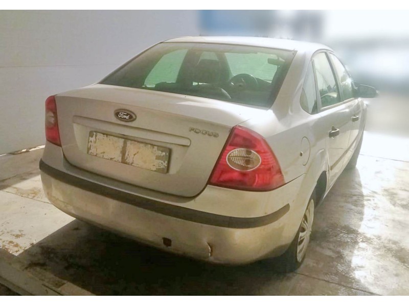 ford focus berlina (cap) del año 2005