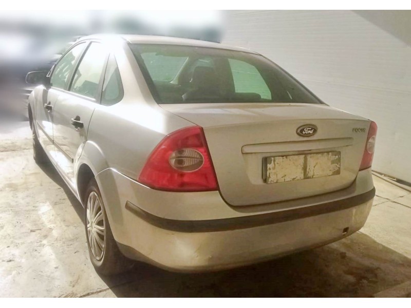 ford focus berlina (cap) del año 2005