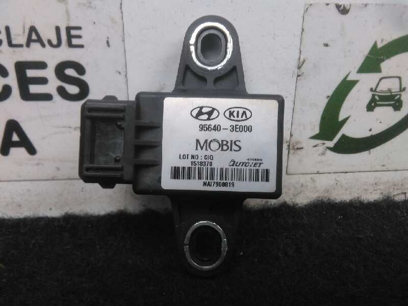 Recambio de centralita esp para kia sorento 2.5 crdi referencia OEM IAM 956403E000 3.PINES MOBIS