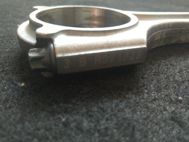 Recambio de biela para kia cee´d 1.6 crdi cat referencia OEM IAM D4FBL  