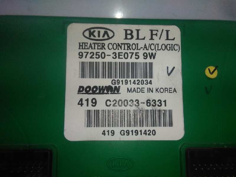 Recambio de mando calefaccion / aire acondicionado para kia sorento 2.5 crdi referencia OEM IAM 972503E075  