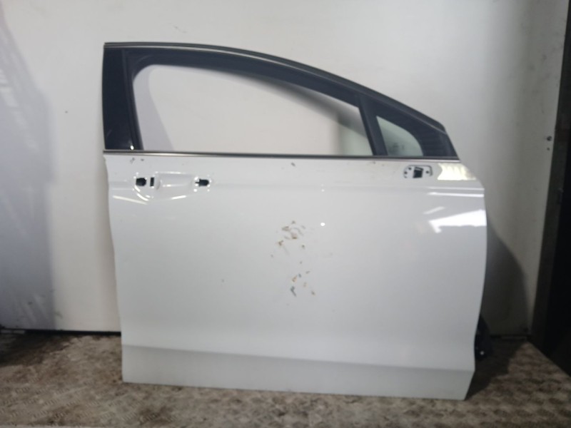 Recambio de puerta delantera derecha para ford mondeo v hatchback (ce) 2.0 tdci referencia OEM IAM  BLANCO 