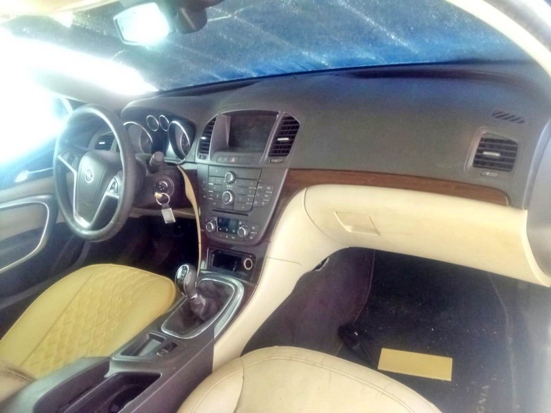 opel insignia a (g09) del año 2010