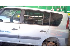 Recambio de puerta trasera izquierda para renault espace iv (jk0/1_) 1.9 dci (jk0u) referencia OEM IAM   