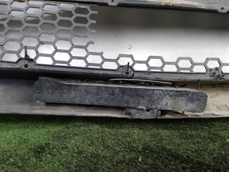 Recambio de paragolpes delantero para bmw x6 (e71, e72) xdrive 30 d referencia OEM IAM   NEGRO