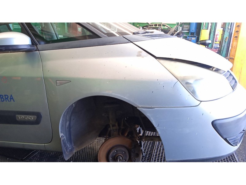 Recambio de aleta delantera derecha para renault espace iv (jk0/1_) 1.9 dci (jk0u) referencia OEM IAM   