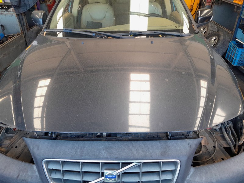 Recambio de capot para volvo xc70 2.4 diesel cat referencia OEM IAM   
