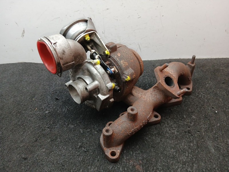 Recambio de turbocompresor para audi a3 (8p1) 2.0 tdi 16v referencia OEM IAM 03G253019A GARRETT PULMON DEFECTUOSO
