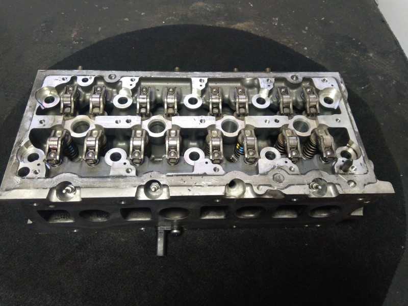 Recambio de culata para man tge kasten (uy) 2.0 tdi referencia OEM IAM 04L103064S - 04L103403R  