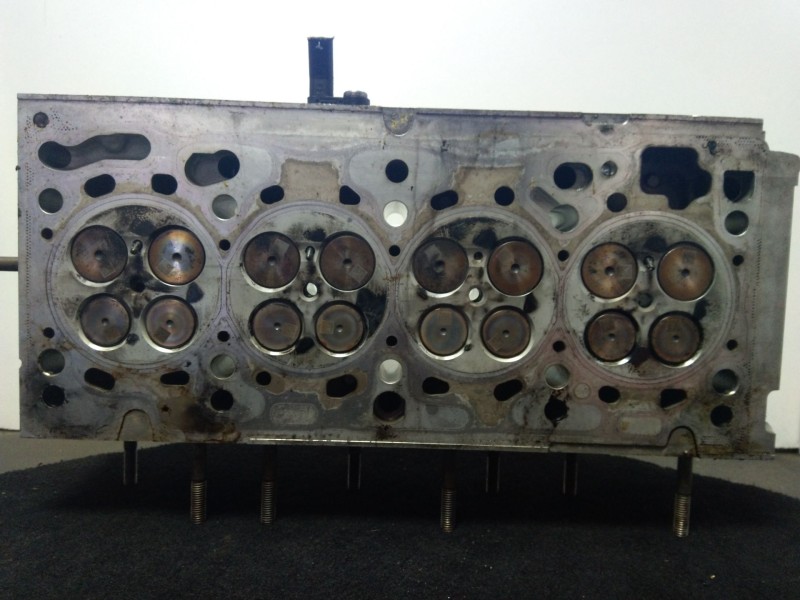 Recambio de culata para man tge kasten (uy) 2.0 tdi referencia OEM IAM 04L103064S - 04L103403R  