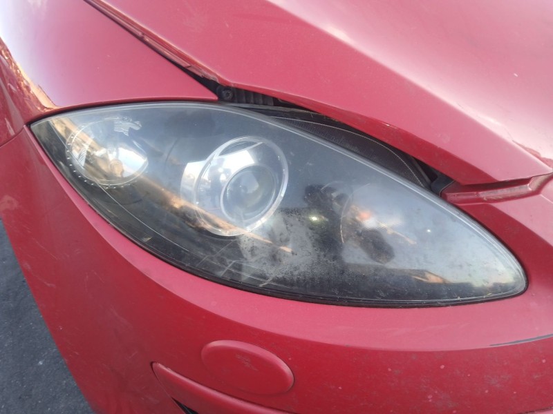 Recambio de faro derecho para seat altea (5p1) 2.0 tdi referencia OEM IAM   
