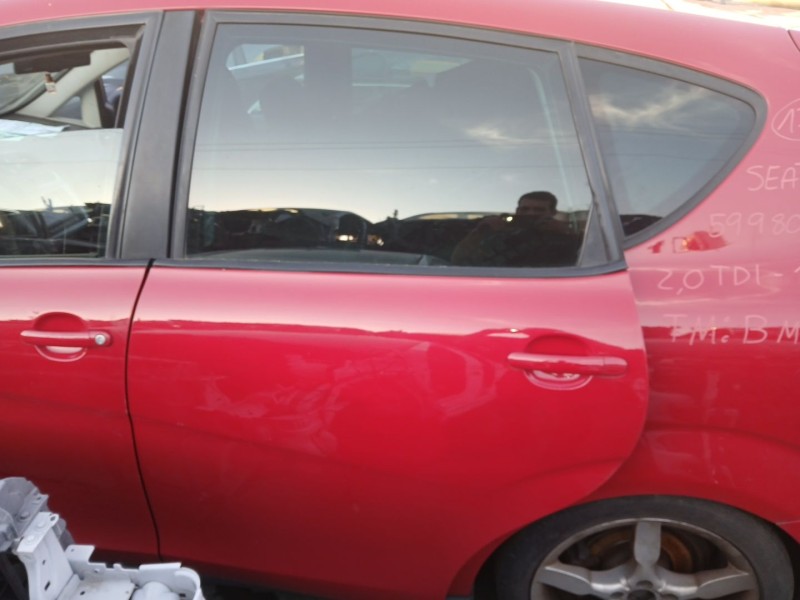 Recambio de puerta trasera izquierda para seat altea (5p1) 2.0 tdi referencia OEM IAM   