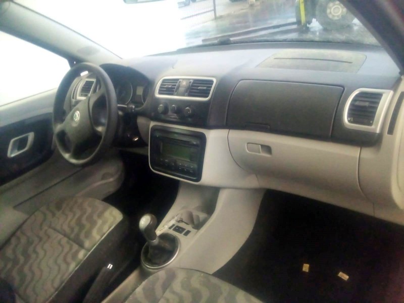 skoda fabia ii (542) del año 2007