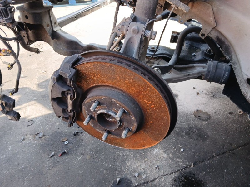 Recambio de mangueta delantera izquierda para ford mondeo v hatchback (ce) 2.0 tdci referencia OEM IAM   