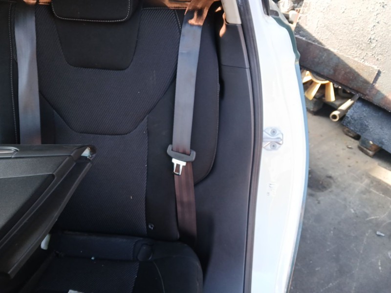 Recambio de cinturon seguridad trasero izquierdo para ford mondeo v hatchback (ce) 2.0 tdci referencia OEM IAM   