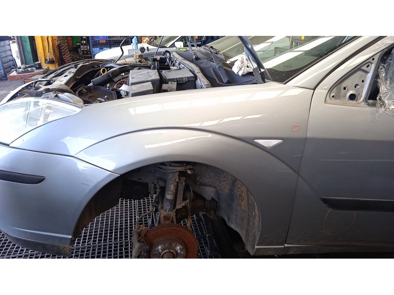 Recambio de aleta delantera izquierda para ford focus i (daw, dbw) 1.8 tdci referencia OEM IAM   