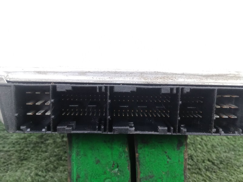 Recambio de centralita motor uce para bmw 3 (e46) 318 i referencia OEM IAM 0261204420 - DME1430186  BOSCH