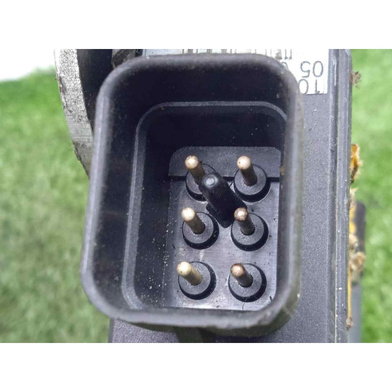 Recambio de elevalunas delantero derecho para opel corsa c referencia OEM IAM 90520189 CORSA.C - ELECTRICO - 6.PINES 5.PUERTAS -