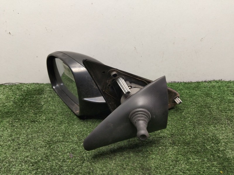 Recambio de retrovisor izquierdo para peugeot 406 (8b) 1.9 td referencia OEM IAM SIN REFERENCIA MANUAL NEGRO