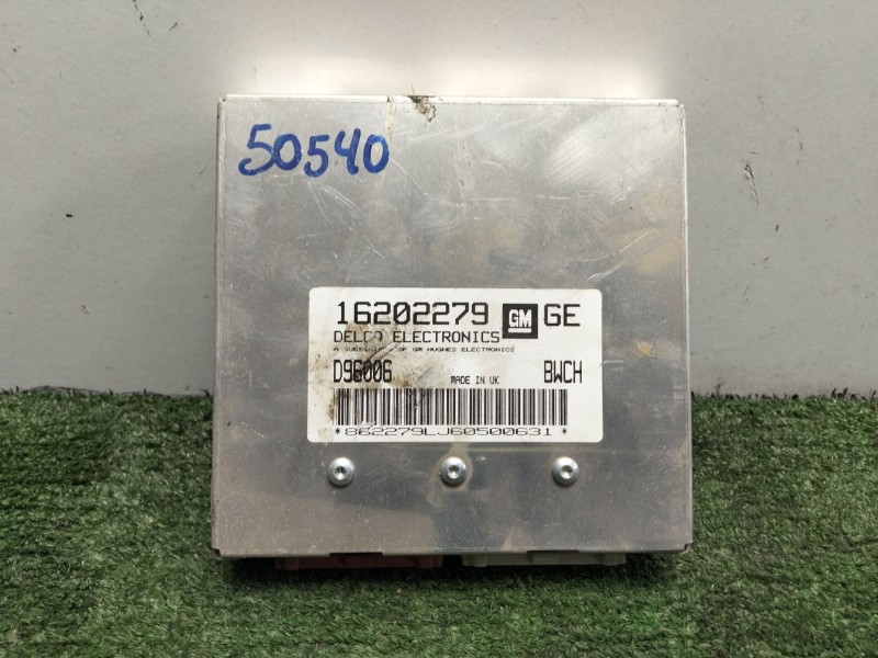 Recambio de centralita motor uce para opel corsa b referencia OEM IAM 16202279GED96006BWCH  