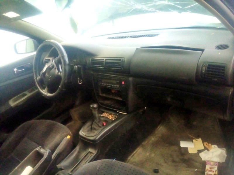 volkswagen passat b5 (3b2) del año 1999