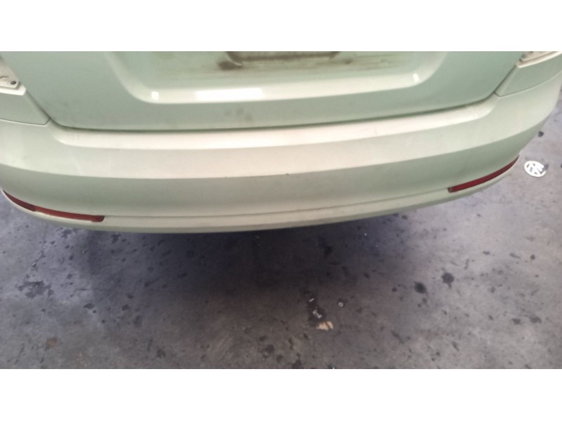 Recambio de paragolpes trasero para skoda octavia ii (1z3) 1.6 tdi referencia OEM IAM   