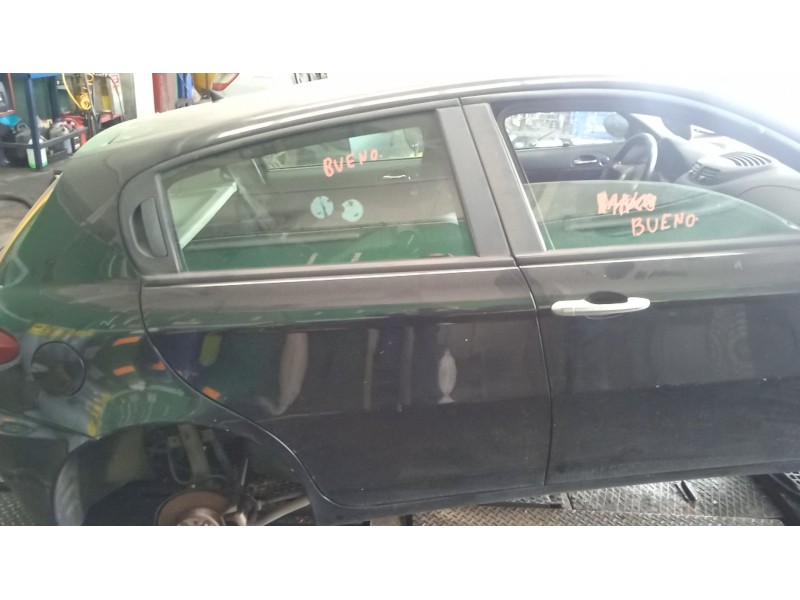 Recambio de puerta trasera derecha para alfa romeo 147 (937_) 1.9 jtdm 8v (937.axd1a, 937.axu1a, 937.bxu1a) referencia OEM IAM  