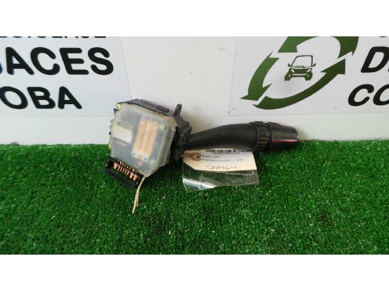 Recambio de mando luces para kia sorento 2.5 crdi referencia OEM IAM SINREFERENCIA  