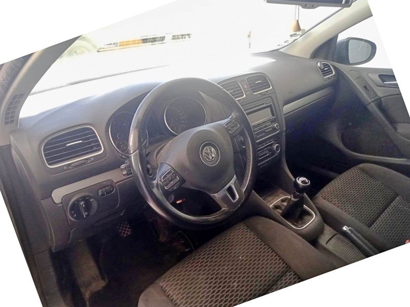 volkswagen golf vi (5k1) del año 2009