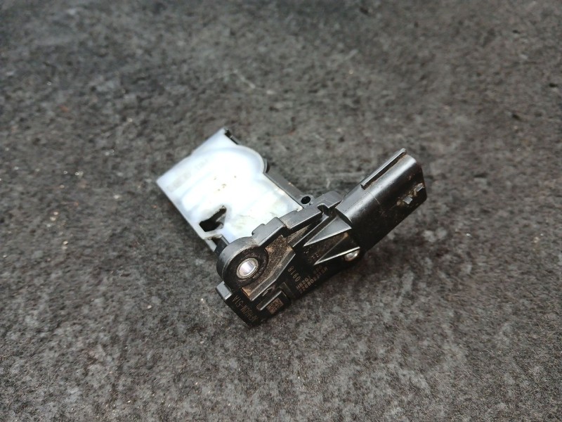 Recambio de caudalimetro para dacia duster (hm_) 1.5 dci 115 4x4 referencia OEM IAM H8201680522 - 226802715R HITACHI 