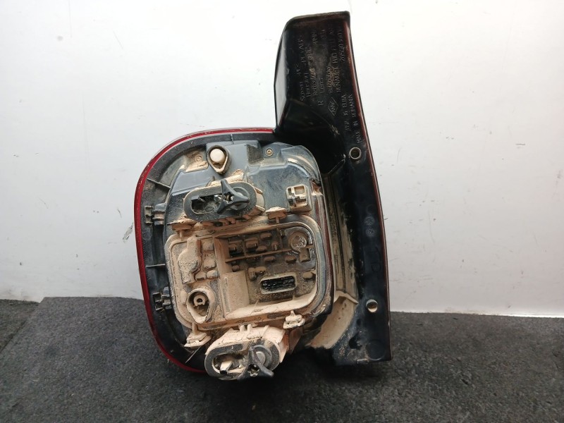 Recambio de piloto trasero derecho para dacia duster (hm_) 1.5 dci 115 4x4 referencia OEM IAM 265503601R - 62422302  