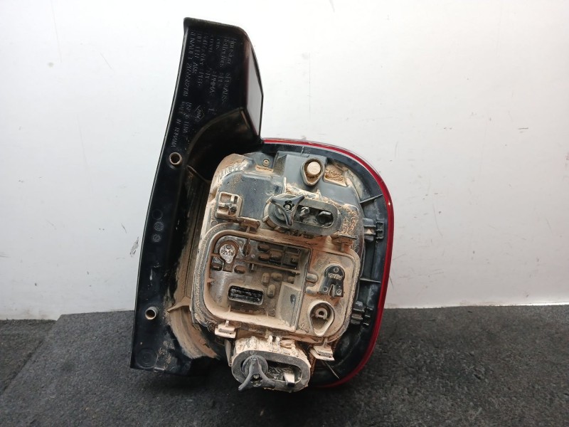 Recambio de piloto trasero izquierdo para dacia duster (hm_) 1.5 dci 115 4x4 referencia OEM IAM 265558217R - 62422301  