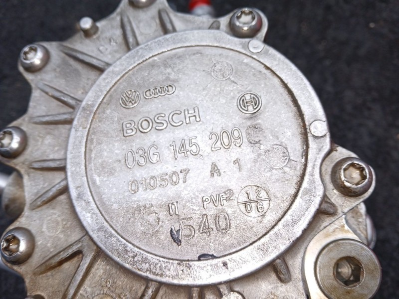 Recambio de bomba inyeccion para seat altea (5p1) 2.0 tdi referencia OEM IAM 03G145209C BOSCH 