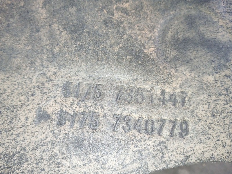 Recambio de cubrecarter para bmw 5 (g30, f90) 520 d referencia OEM IAM 51757340779 - 51757351447 LATERAL IZQUIERDO 