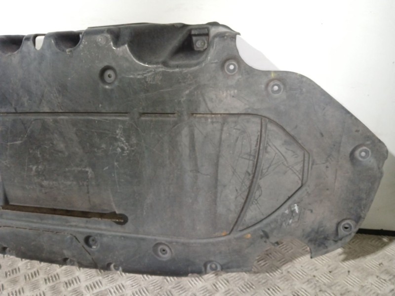 Recambio de cubrecarter para bmw 5 (g30, f90) 520 d referencia OEM IAM 51164310 - 51757340782 - 51757404729 DELANTERO 