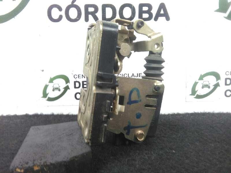 Recambio de cerradura puerta trasera derecha para iveco daily chasis- cabina (1999 =>) 2.3 hpi referencia OEM IAM  CON CIERRE EL