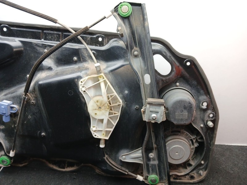 Recambio de elevalunas delantero derecho para volkswagen passat b6 (3c2) 2.0 tdi 16v referencia OEM IAM 3C1837756F - 981220107 C